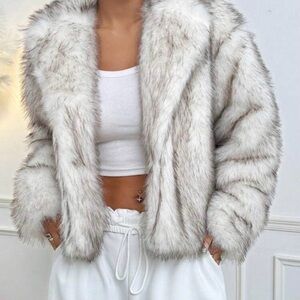 Chic Faux Fur Teddy Jacket - Cream